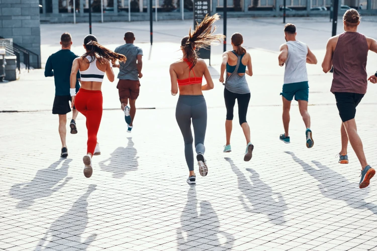 Fitness a casa esercizi efficaci senza attrezzature